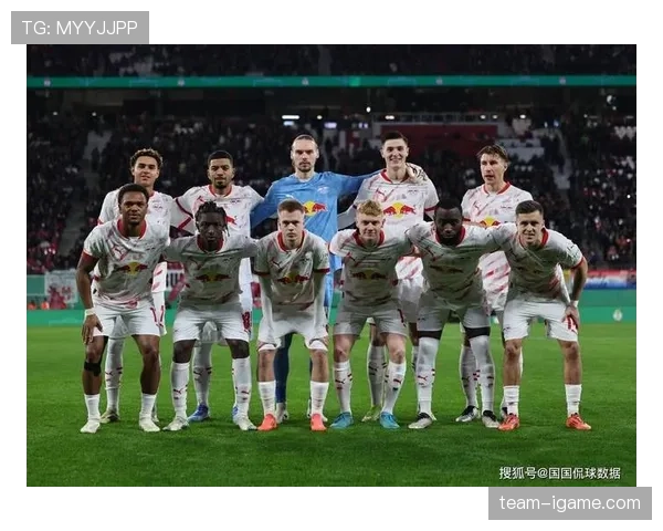 德甲转会窗口观察：各队战略布局与市场趋势前瞻