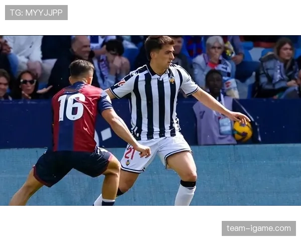 萨拉戈萨防线稳固回暖，助力球队稳步前行