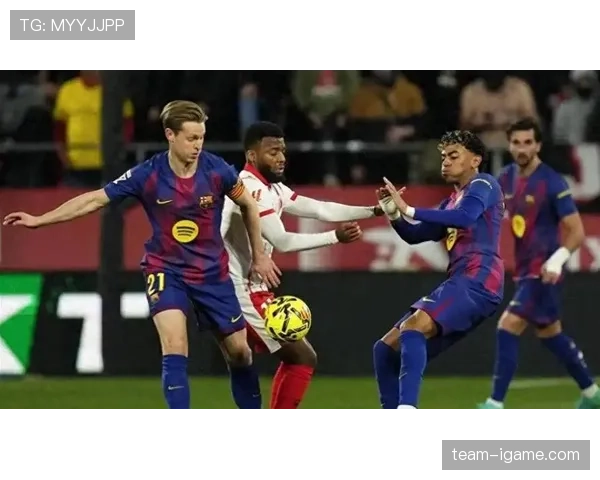 巴萨防线稳定性问题显现,对赛季竞争格局带来变化 巴萨防线稳定性问题显现,对赛季竞争格局带来变化